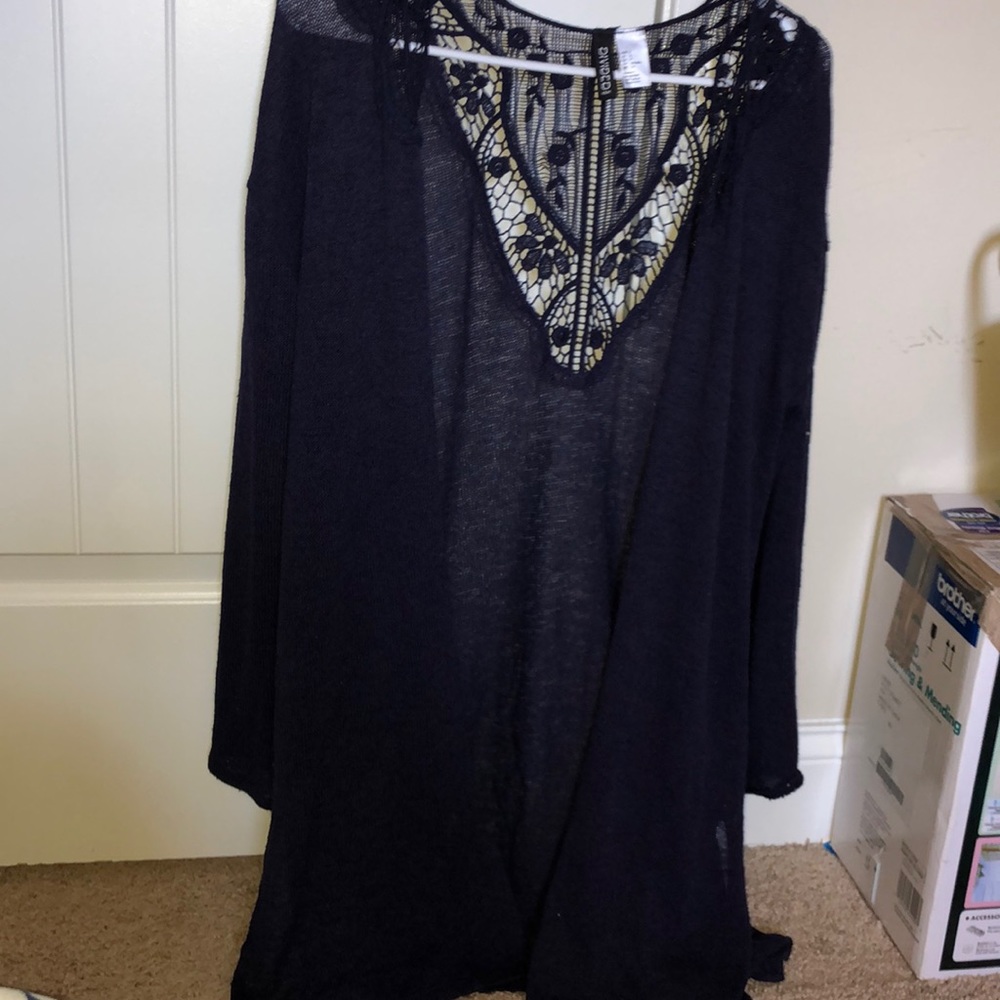 Long cover up w/ mesh upper backing